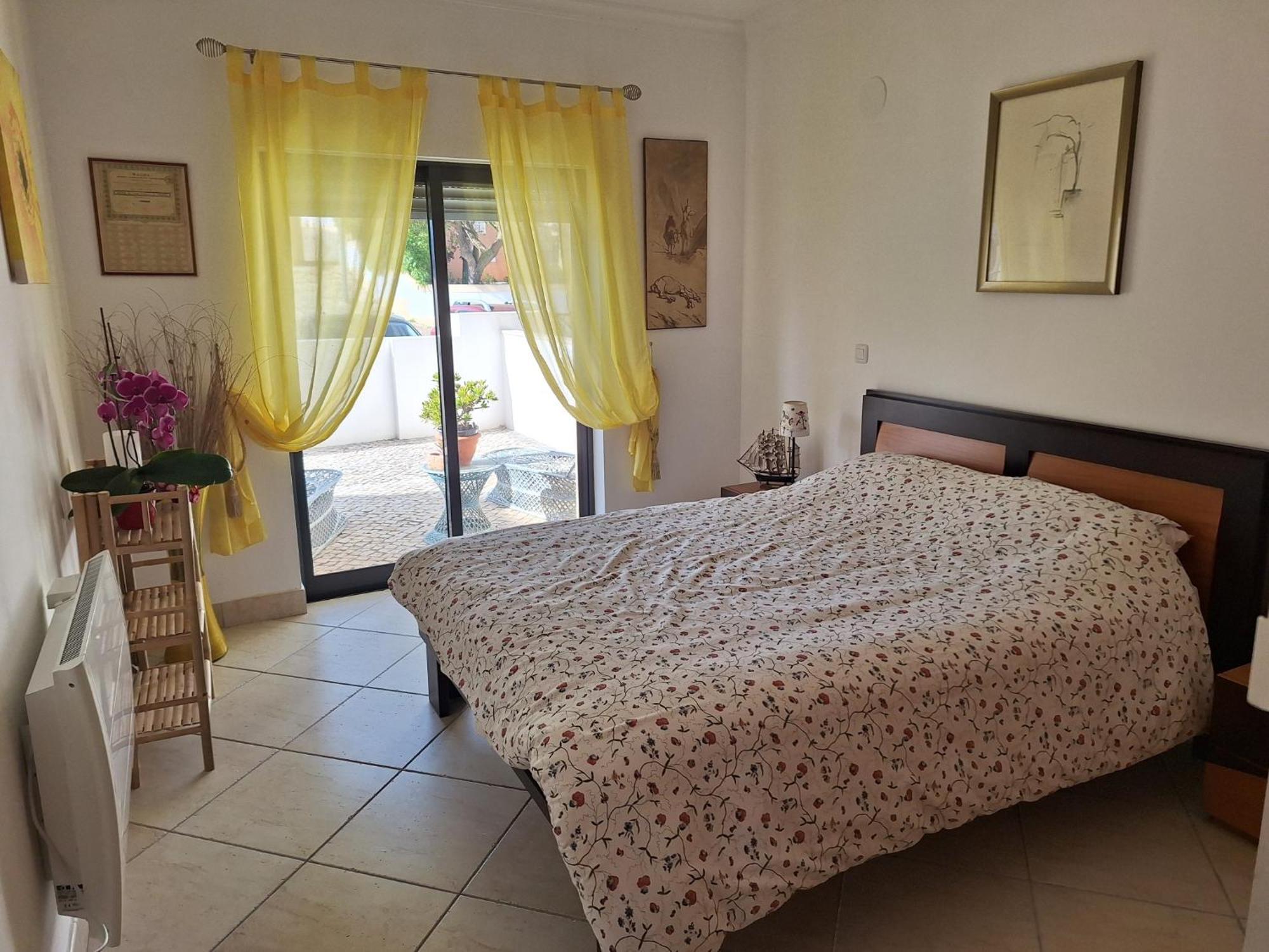 Great 2 Bedroom Apartment With Communal Pool Lagos Exterior photo
